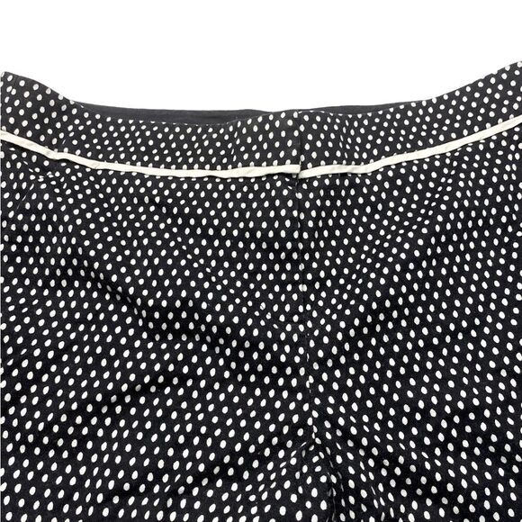 A/X Armani Exchange Wm’s Sz 4 Black White Polka Dot Dress Casual Shorts - Picture 2 of 4